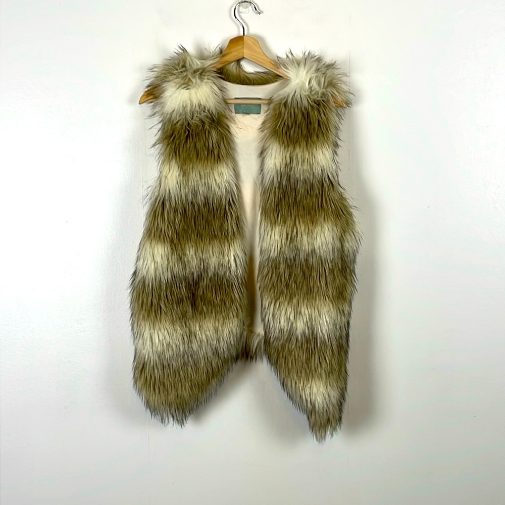 Skies Are Blue Faux Fur Open Sleeveless Cardigan Vest Jacket Soft Relaxed Brown